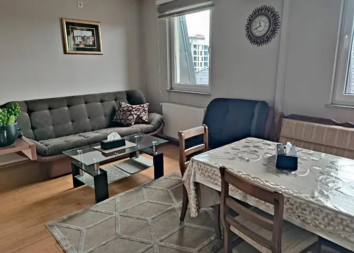 Ilidza Family Unit شقة *