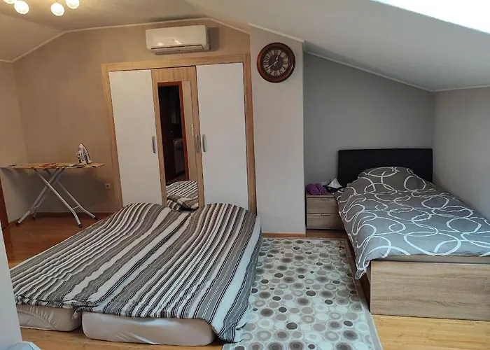 شقة Ilidza Family Unit *